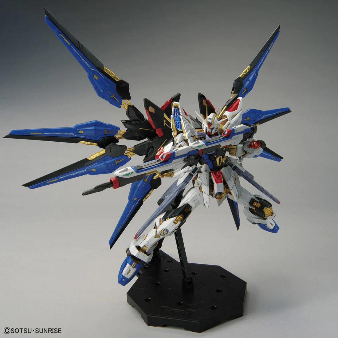 MGEX 1/100 Strike Freedom Gundam