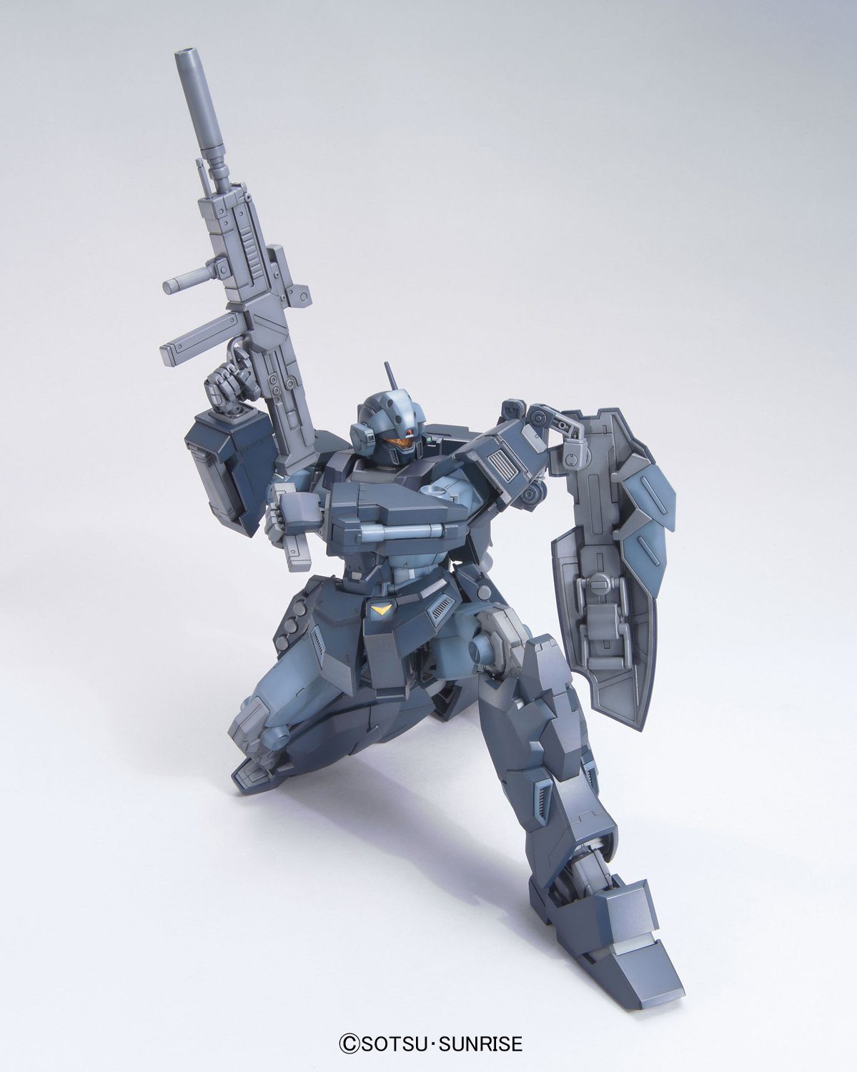 MG 1/100 Jesta