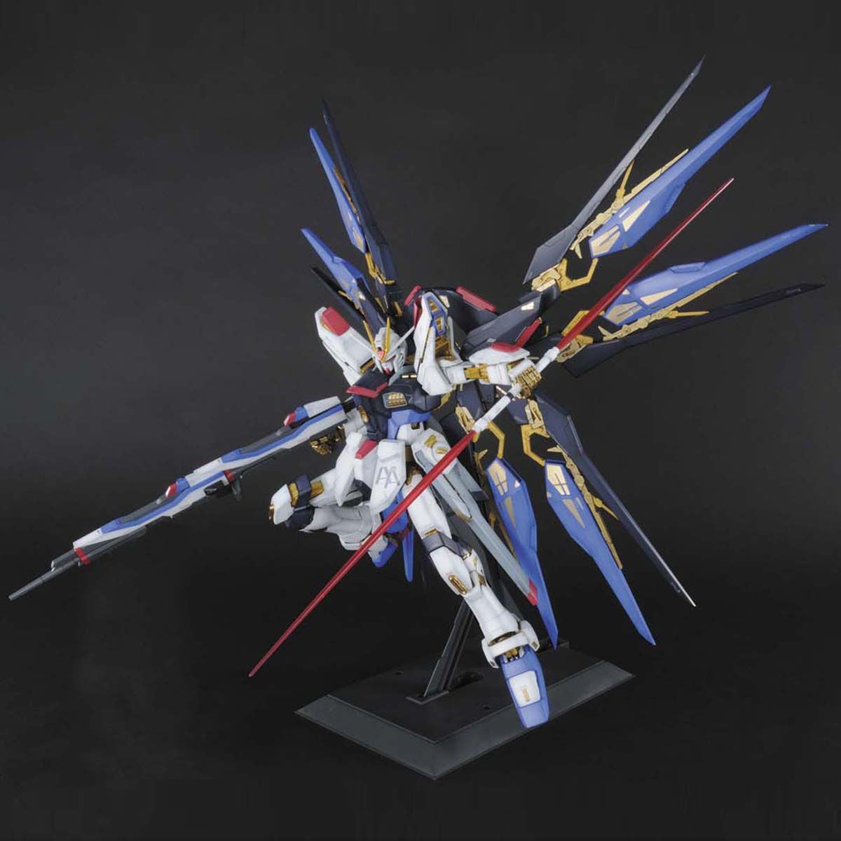 1/60 PG Strike Freedom Gundam